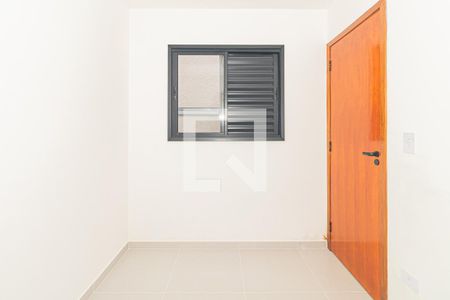 Quarto de apartamento para alugar com 2 quartos, 40m² em Vila Nivi, São Paulo