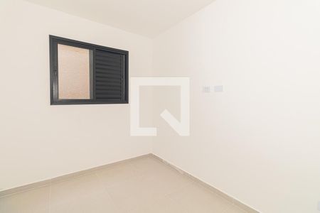 Quarto 2 de apartamento para alugar com 2 quartos, 40m² em Vila Nivi, São Paulo