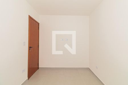 Quarto 2 de apartamento para alugar com 2 quartos, 40m² em Vila Nivi, São Paulo