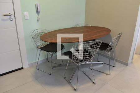 Cozinha de apartamento para alugar com 2 quartos, 55m² em Boa Vista, Curitiba