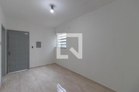 Sala de casa para alugar com 2 quartos, 85m² em Vila Medeiros, São Paulo