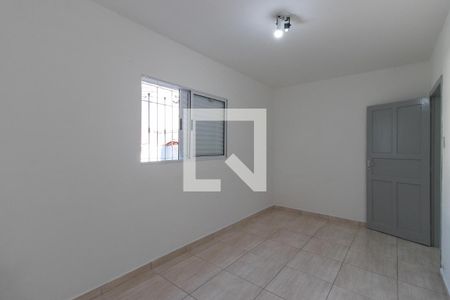 Quarto 1 de casa para alugar com 2 quartos, 85m² em Vila Medeiros, São Paulo