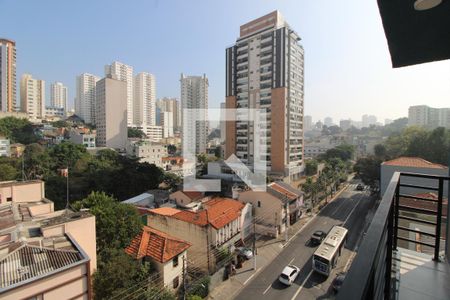 Sala / Cozinha - Varanda de apartamento para alugar com 1 quarto, 42m² em Santana, São Paulo