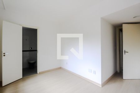 Suite  de apartamento à venda com 2 quartos, 85m² em Mont’serrat, Porto Alegre