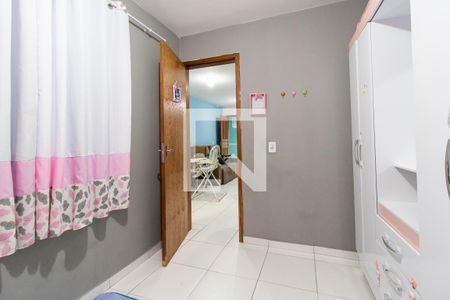 Quarto 1 de casa para alugar com 2 quartos, 86m² em Tatuquara, Curitiba