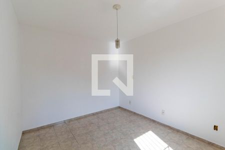 Quarto 2 de casa à venda com 3 quartos, 200m² em Vila Marieta, São Paulo