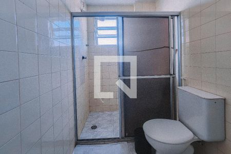 Banheiro de apartamento para alugar com 1 quarto, 50m² em Amaralina, Salvador