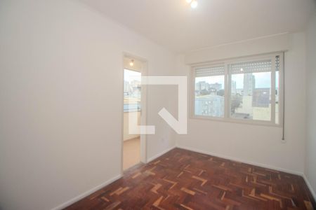 Quarto de apartamento para alugar com 1 quarto, 64m² em Passo da Areia, Porto Alegre