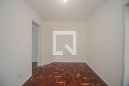 Quarto de apartamento para alugar com 1 quarto, 64m² em Passo da Areia, Porto Alegre
