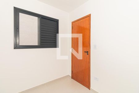 Quarto 1 de apartamento para alugar com 2 quartos, 41m² em Vila Nivi, São Paulo