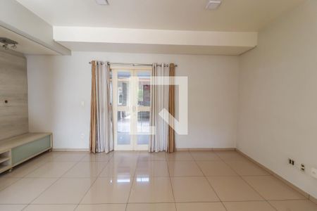 Sala de casa de condomínio à venda com 3 quartos, 113m² em Medeiros, Jundiaí