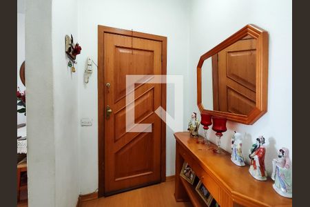 Apartamento à venda com 74m², 2 quartos e sem vagaEntrada