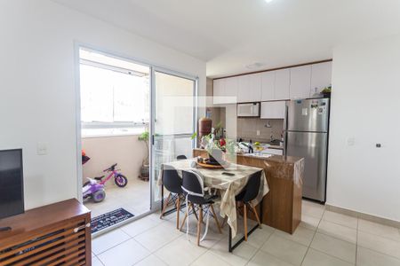 Sala de apartamento à venda com 2 quartos, 60m² em Nova Vista, Belo Horizonte