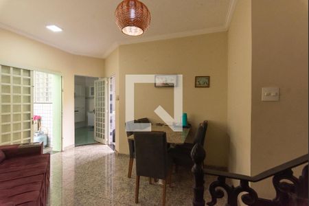 Sala de casa à venda com 5 quartos, 200m² em Jardim Carlos Lourenço, Campinas