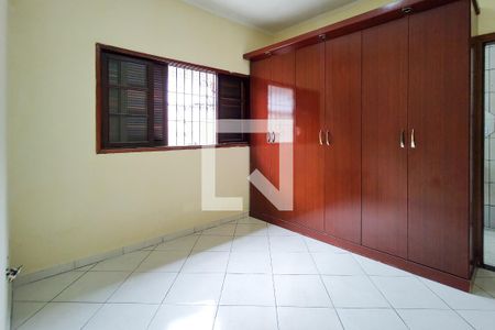 Suite de casa para alugar com 2 quartos, 60m² em Nova Mirim, Praia Grande