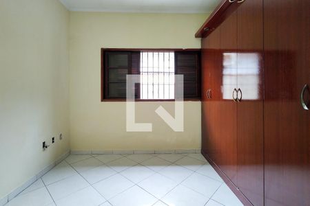 Suite de casa para alugar com 2 quartos, 60m² em Nova Mirim, Praia Grande