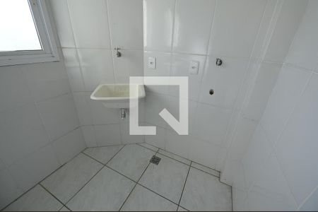 Área de serviço de apartamento para alugar com 2 quartos, 67m² em Residencial Guarema, Goiânia