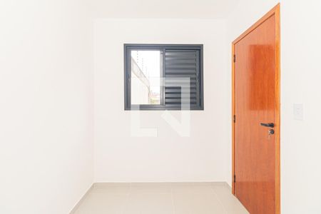 Quarto de apartamento para alugar com 2 quartos, 41m² em Vila Nivi, São Paulo