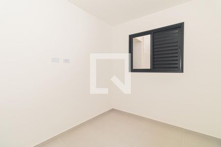 Quarto  de apartamento para alugar com 2 quartos, 41m² em Vila Nivi, São Paulo