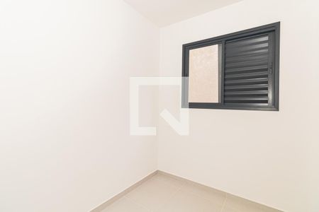 Quarto  de apartamento para alugar com 2 quartos, 41m² em Vila Nivi, São Paulo