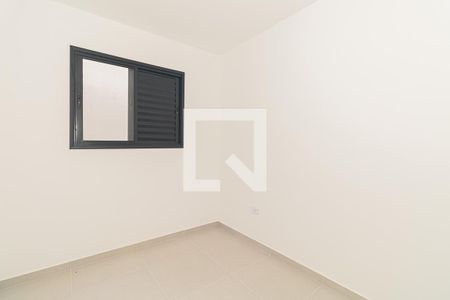 Quarto  de apartamento para alugar com 2 quartos, 41m² em Vila Nivi, São Paulo