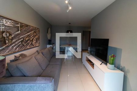 Sala de apartamento à venda com 3 quartos, 120m² em Ingá, Niterói