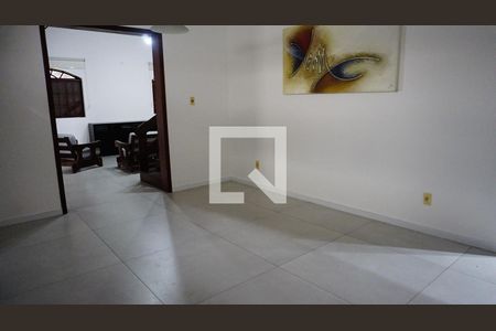 Sala de jantar de casa de condomínio para alugar com 4 quartos, 300m² em Anil, Rio de Janeiro
