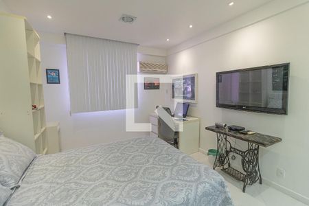 Quarto 2 de apartamento à venda com 4 quartos, 120m² em Grajaú, Rio de Janeiro