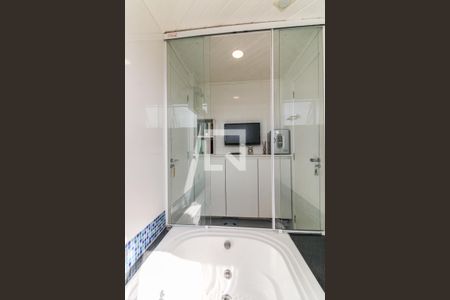 Apartamento para alugar com 160m², 4 quartos e 2 vagas Apartamento para alugar com 160m², 4 quartos e 2 vagasSuíte - Banheiro