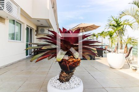 Apartamento para alugar com 160m², 4 quartos e 2 vagas Apartamento para alugar com 160m², 4 quartos e 2 vagasTerraço - Bromelia Imperial