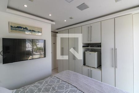 Apartamento para alugar com 160m², 4 quartos e 2 vagas Apartamento para alugar com 160m², 4 quartos e 2 vagasSuíte