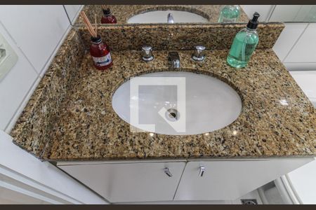 Apartamento para alugar com 160m², 4 quartos e 2 vagas Apartamento para alugar com 160m², 4 quartos e 2 vagasBanheiro Social