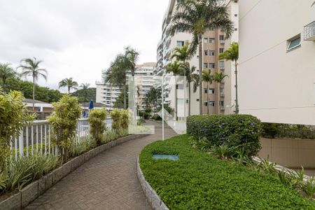 Apartamento para alugar com 160m², 4 quartos e 2 vagas Apartamento para alugar com 160m², 4 quartos e 2 vagasÁrea comum