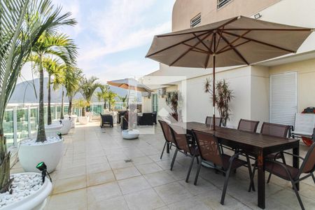 Apartamento para alugar com 160m², 4 quartos e 2 vagas Apartamento para alugar com 160m², 4 quartos e 2 vagasVaranda e Terraço