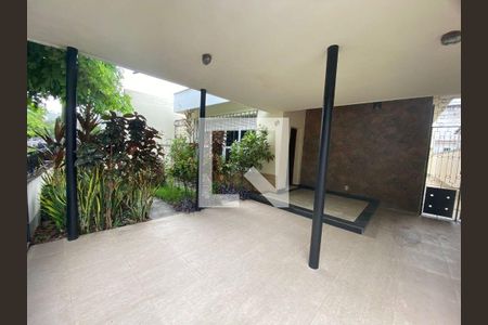 Casa à venda com 3 quartos, 173m² em Icaraí, Niterói