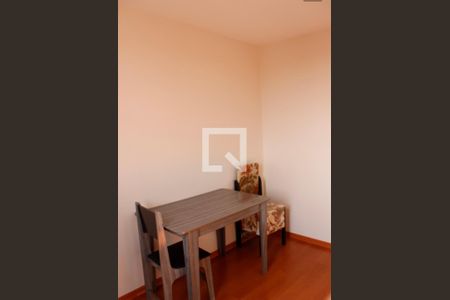 Quarto2 de apartamento para alugar com 2 quartos, 48m² em Vila Figueira, Suzano