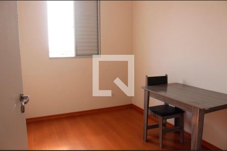 Quarto2 de apartamento para alugar com 2 quartos, 48m² em Vila Figueira, Suzano