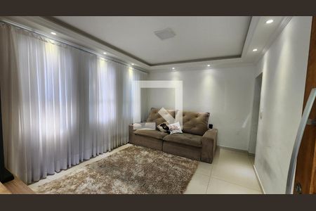 Sala de casa à venda com 2 quartos, 112m² em Jardim Pacaembu, Jundiaí