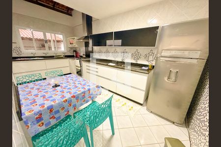 Sala/Cozinha de casa para alugar com 3 quartos, 110m² em Canasvieiras, Florianópolis