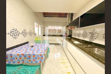 Sala/Cozinha de casa para alugar com 3 quartos, 110m² em Canasvieiras, Florianópolis