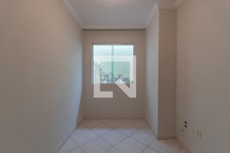 Quarto 2 de casa de condomínio para alugar com 2 quartos, 70m² em Santa Mônica, Belo Horizonte