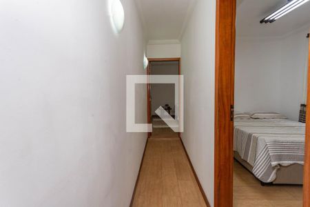 Corredor de casa à venda com 2 quartos, 120m² em Taboão, Diadema
