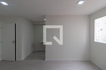 Sala de apartamento para alugar com 2 quartos, 42m² em Usina Piratininga, São Paulo