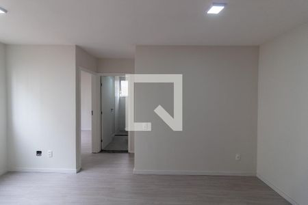 Quarto 1 de apartamento para alugar com 2 quartos, 42m² em Usina Piratininga, São Paulo