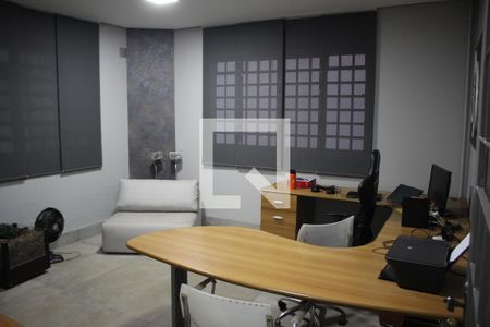 Quarto 1 de casa à venda com 5 quartos, 500m² em Jardim Riacho das Pedras, Contagem