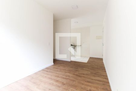 Sala de apartamento à venda com 2 quartos, 45m² em Itaquera, São Paulo