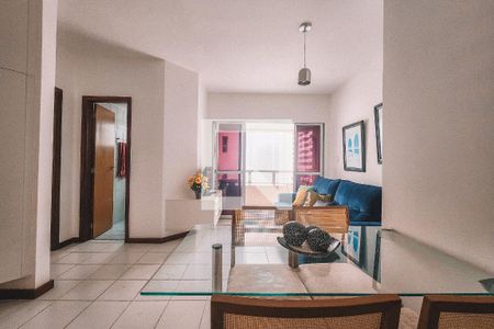 Sala de apartamento para alugar com 1 quarto, 41m² em Pituba, Salvador