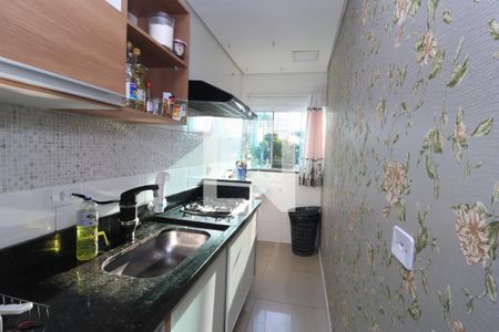 Cozinha de apartamento à venda com 2 quartos, 54m² em Vila Carrão, São Paulo