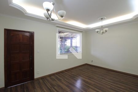 Sala de casa à venda com 4 quartos, 313m² em Planalto, Belo Horizonte