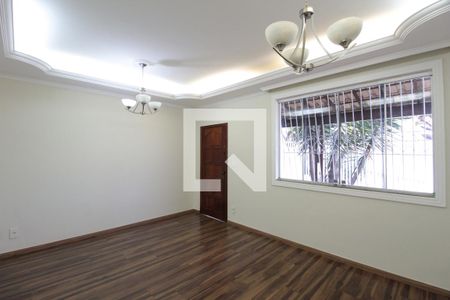 Sala de casa à venda com 4 quartos, 313m² em Planalto, Belo Horizonte